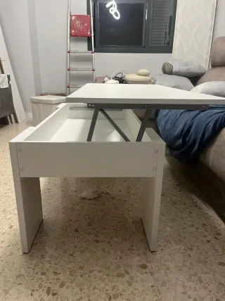 Mesa de centro elevable blanca