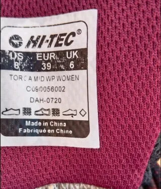 Botas de montaña Hi-Tec caña media