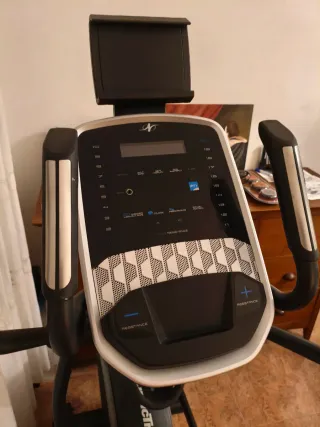 Bicicleta Elíptica Profesional NordicTrack C5.5