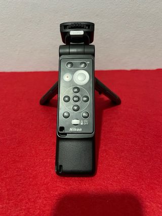Mando Nikon ML-L7 Bluetooth + Trípode SmallRig