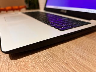 Ordenador Portátil Asus F553M SSD