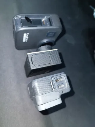 Pack 3 GoPro con estuche y accesorios