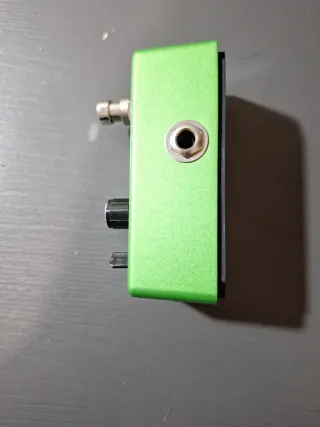 Pedal Guitarra Fuzz Rowin Verde