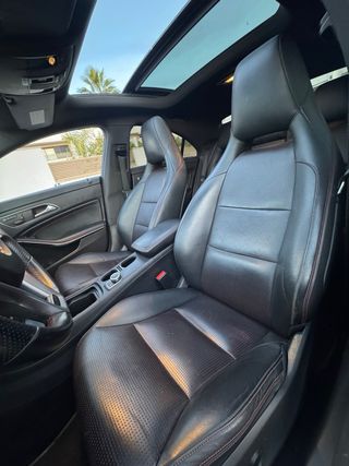 Mercedes-Benz Clase CLA 220 amg