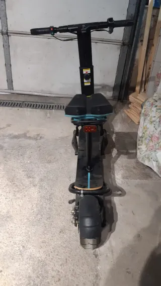 Patinete Cecotec Outsider