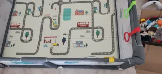 Parque infantil con accesorios