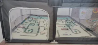 Parque infantil con accesorios