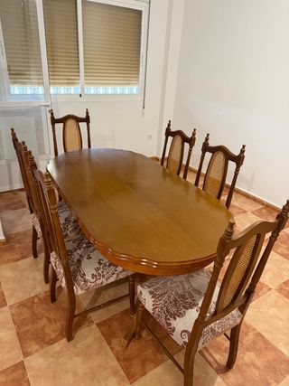Conjunto mesa comedor y 6 sillas madera