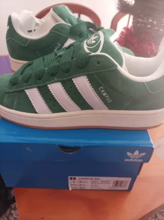 Zapatillas Adidas Campus Verdes y Blancas