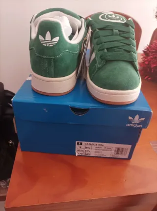 Zapatillas Adidas Campus Verdes y Blancas