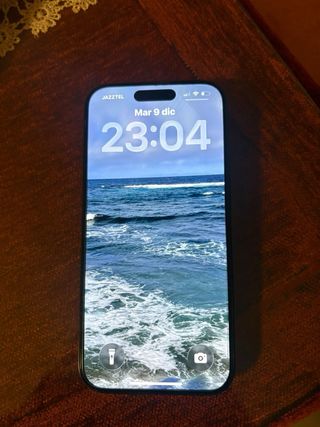 iPhone 15 Pro Negro/Azul Marino