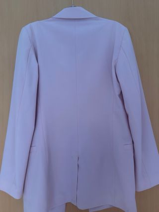 Americana Bershka rosa palo