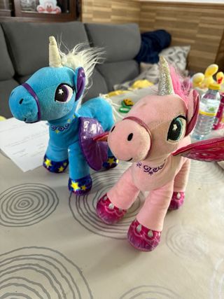 2 Peluches Unicornio Azul y Rosa