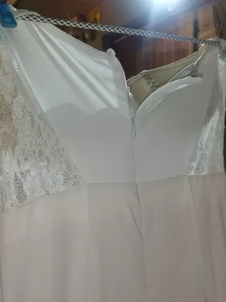 Vestido largo encaje blanco y rosa