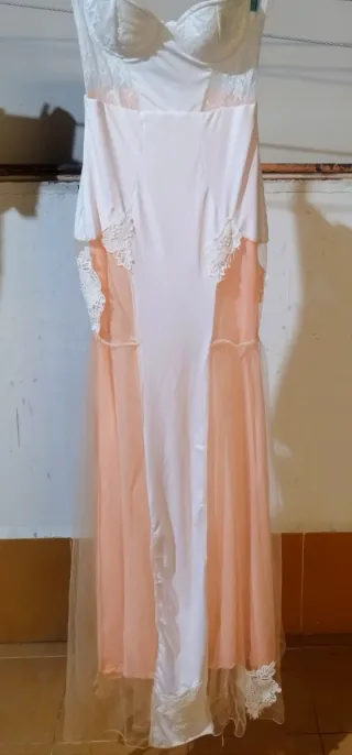 Vestido largo encaje blanco y rosa