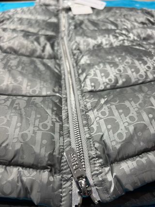 Chaqueta de Plumón sin capucha- Talla L- Plateado