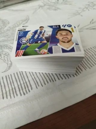 Cromos Liga Este 25-26 (184 cromos distintos)