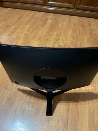 Monitor Samsung CRG5 24 Curvo 144Hz