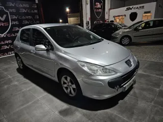 Peugeot 307 1.6hdi 110cv,solo 111.800k,año 2007