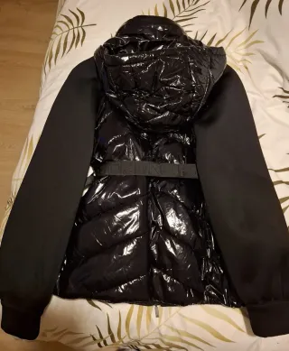 Chaqueta Purificación García Negra