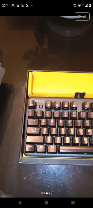 Tastiera Fnatic con scatola