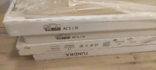 Se regala tarima laminada AC3 Ikea aprox 7 metros.