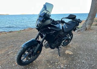 Honda NX500 2024 negra
