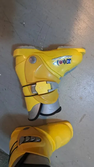 Sci e scarponi per bambini Rossignol