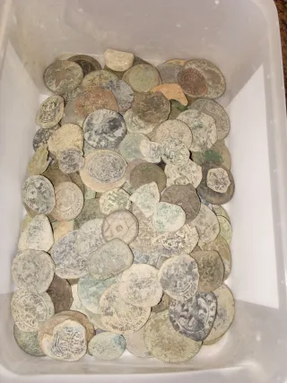 Lote 180 monedas antiguas para limpiar