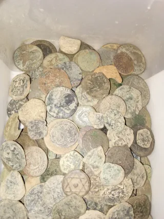 Lote 180 monedas antiguas para limpiar
