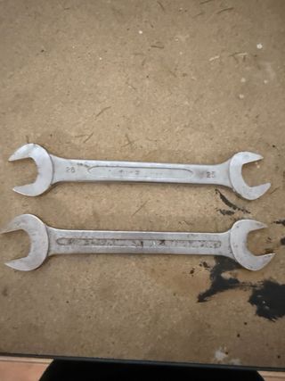 Llaves fijas 25 y 28 Precio por unidad