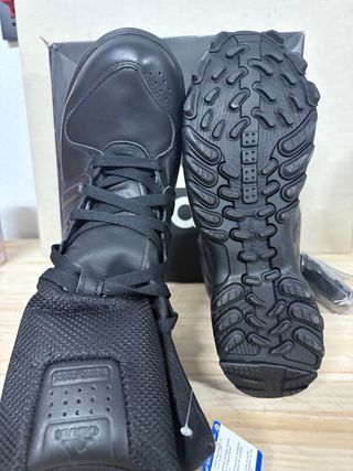 Botas talla 43 1/3 ADIDAS GSG 9.2. COD2