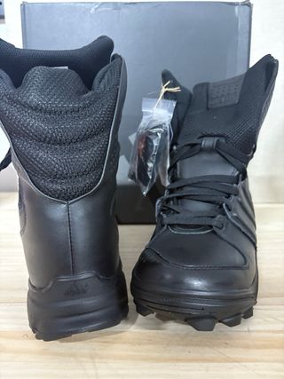 Botas talla 43 1/3 ADIDAS GSG 9.2. COD3