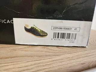 Zapatos chico Purificación García