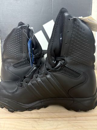 Botas talla 44 ADIDAS GSG 9.2. COD1