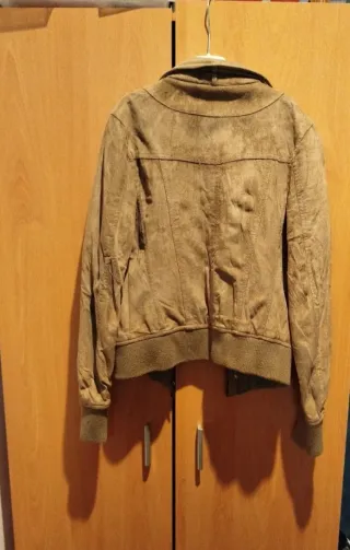 Cazadora ante marrón