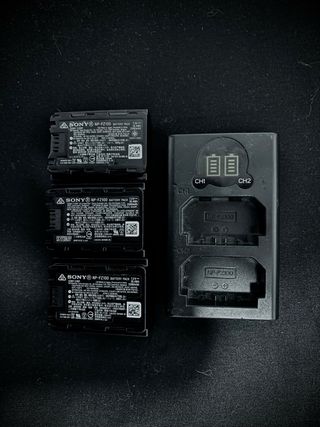 Baterías Sony NP-FZ100 + Cargador Doble