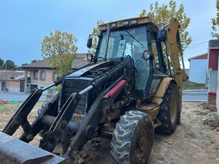 Retroexcavadora Mixta Caterpillar