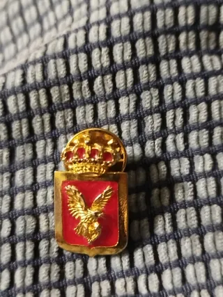 Pin Paso Blanco Lorca Corona Águila