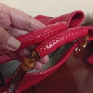 Bolso Purificación García Piel Rojo Asas Bambú