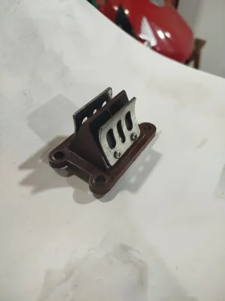 Caja de láminas AM6