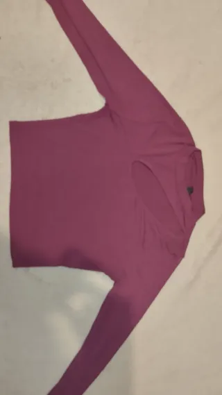 Top asimétrico burdeos