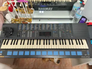 Teclado Yamaha Portasound PSS-480