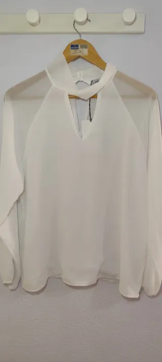 Blusa Renatta & Go blanca semitransparente