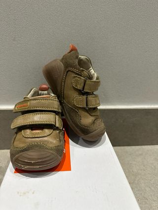 Zapato Biomecanic Talla 22 EUR