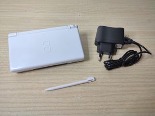 Nintendo DS Lite blanca