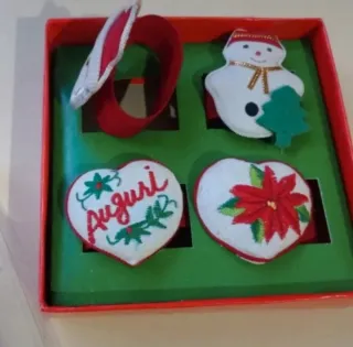 Portatovaglioli Natalizi Set 4 Pezzi