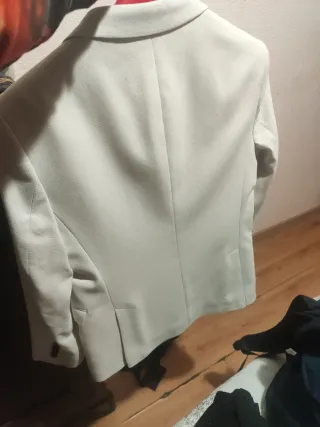 Americana Zara Blanca Sin Usar WhatsApp 669577854