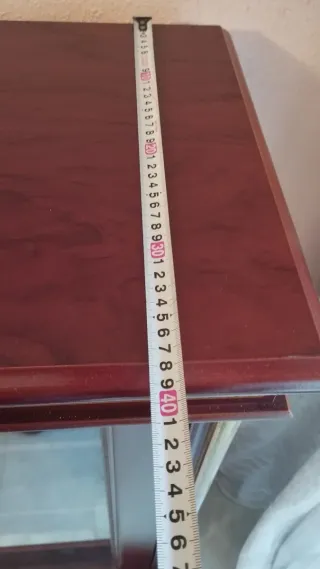 Vitrina madera y cristal