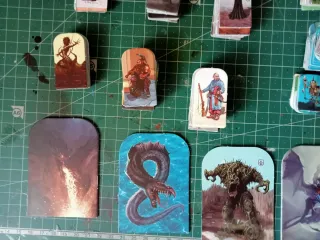 Standees para Dungeon